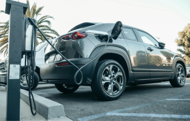 Mobilité électrique : où en est le développement des bornes de recharge ?